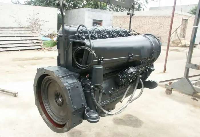 Двигатель дизельный Deutz F6L913