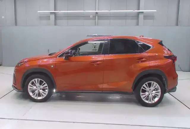 Lexus NX300