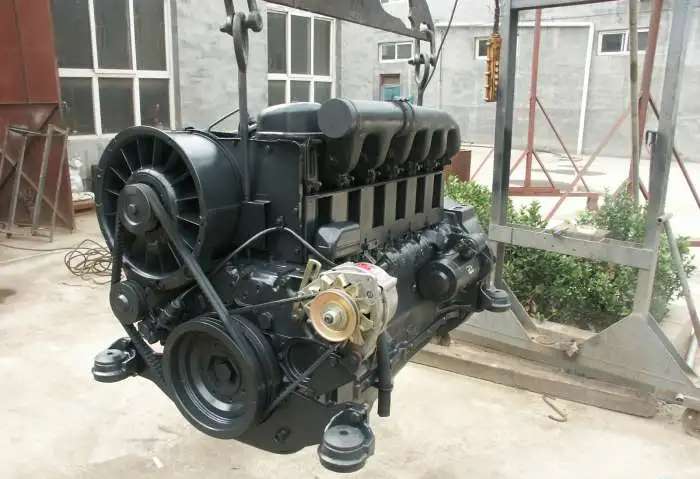 Двигатель дизельный Deutz F6L913
