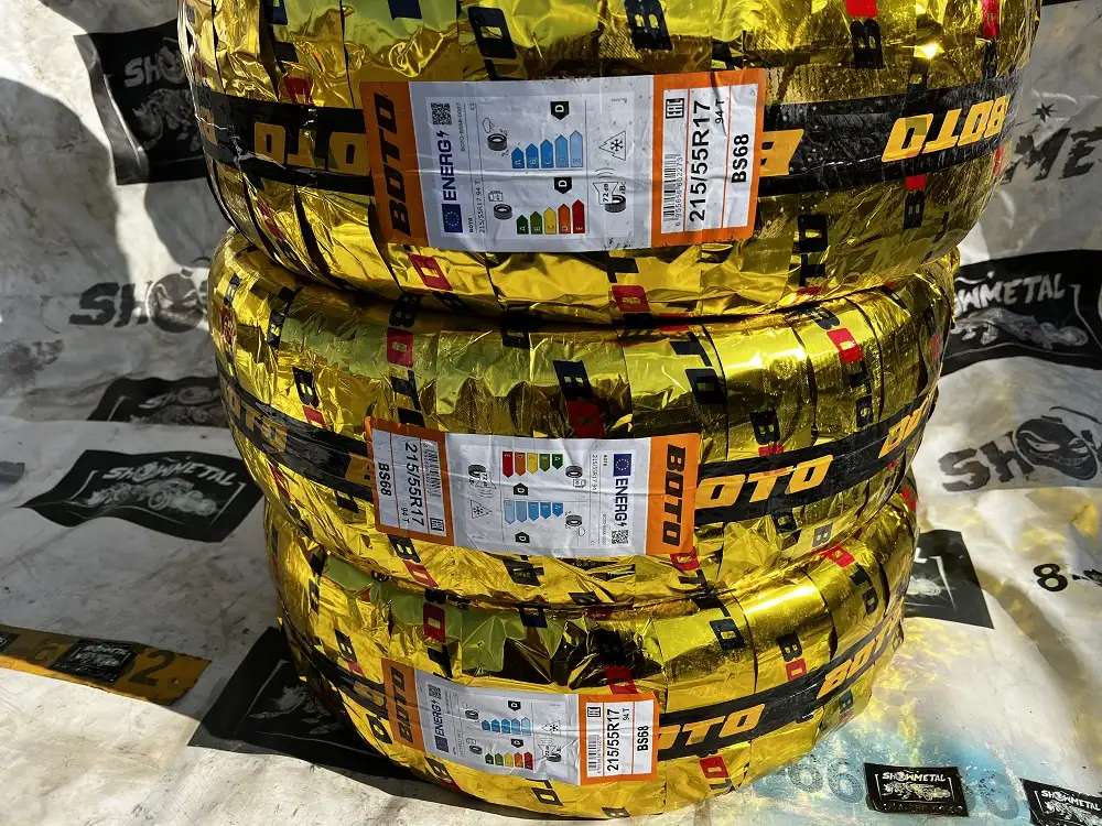 Шины зима BOTO 215/55 R17 94T BS68
