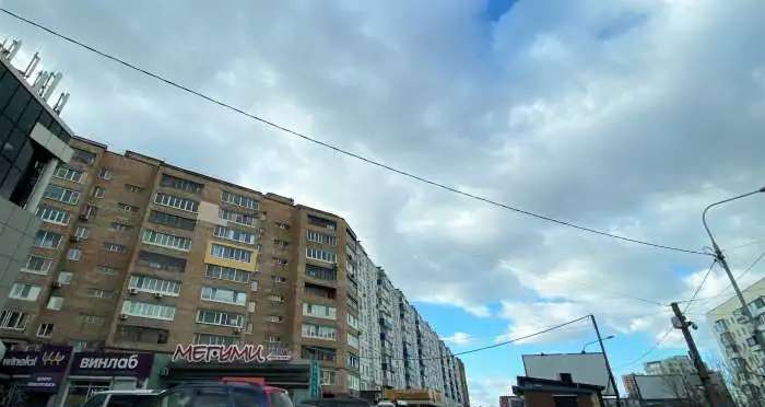 Недорого продам небольшую студия для жизни или сдачи в аренду!, 1 эт., Ленинский, г., ул. Красного Знамени 86