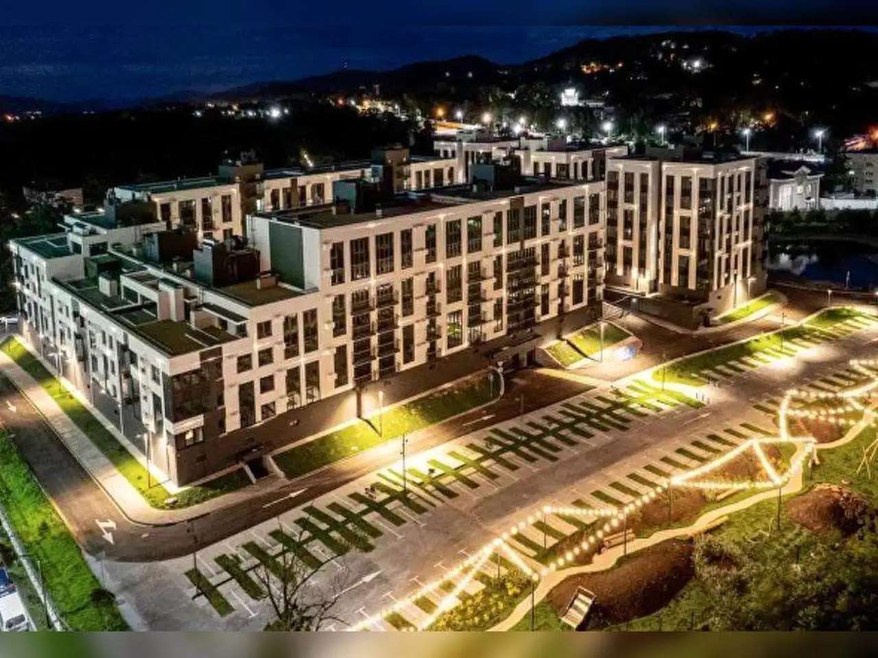 Продается 4-комн. квартира 100 кв.м.