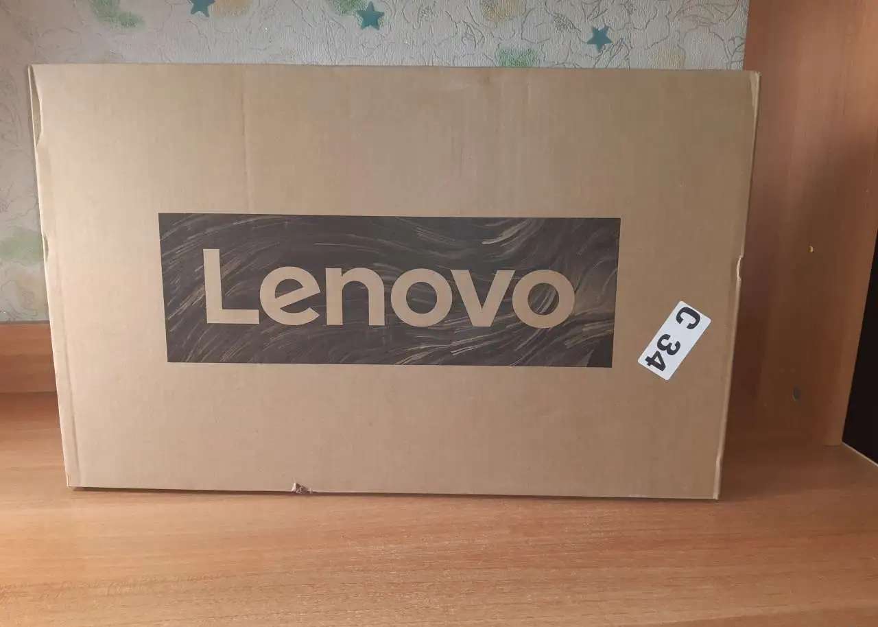 Ноутбук Lenovo 15.6 8Гб