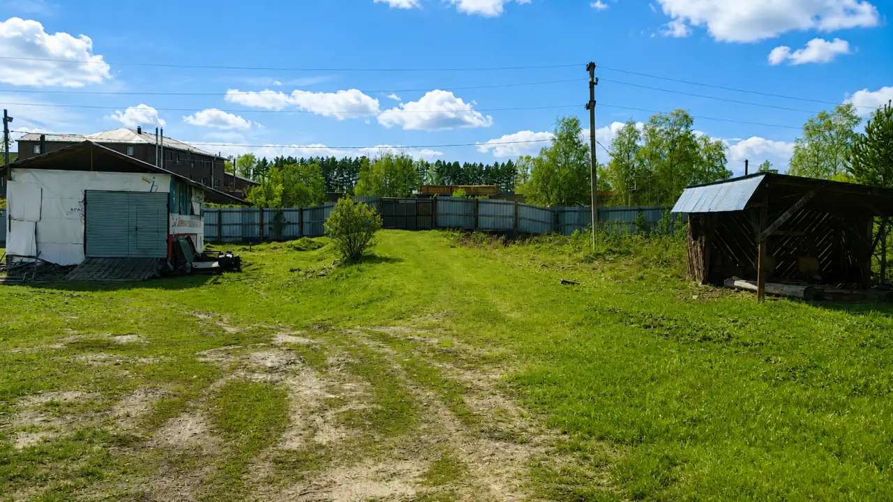 Производственная База 1,1 Га, Емельяновский район, деревня Старцево 11 000,00 м2