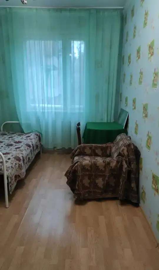 Сдаëтся комната в трëхкомнатной квартире, Сыртлановой, дом 15