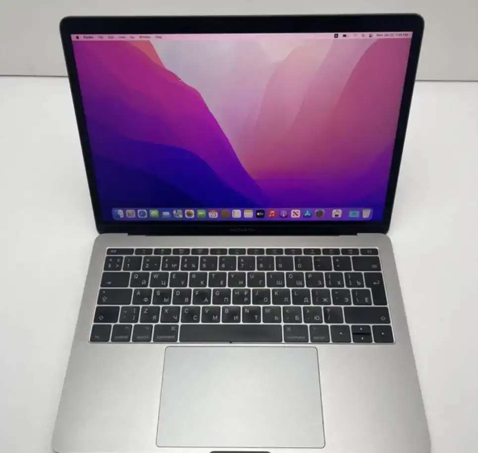 MacBook Pro 13 2017 Space i5 2.3ghz 16/256