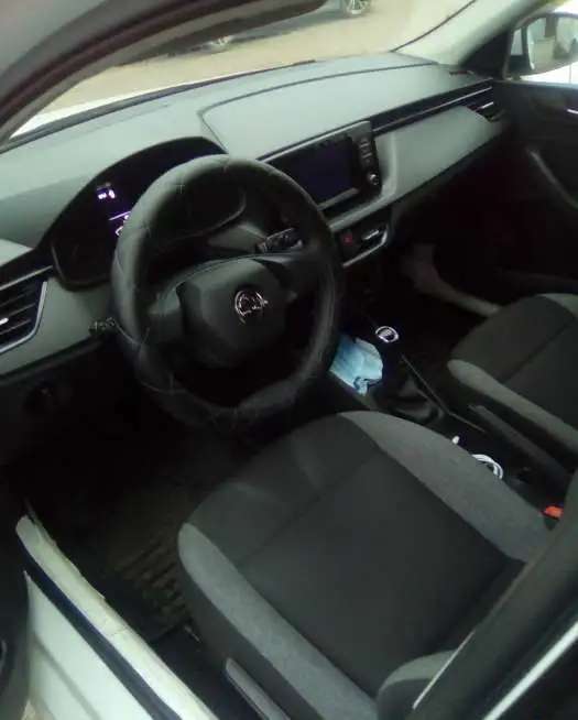 Автотранспорт Skoda Rapid