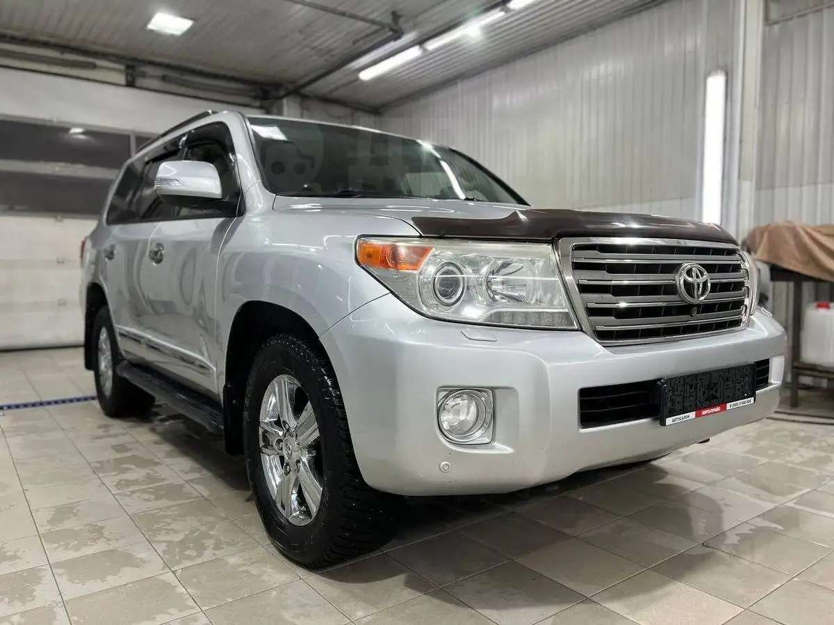 Продажа Toyota Land Cruiser, 2012 год