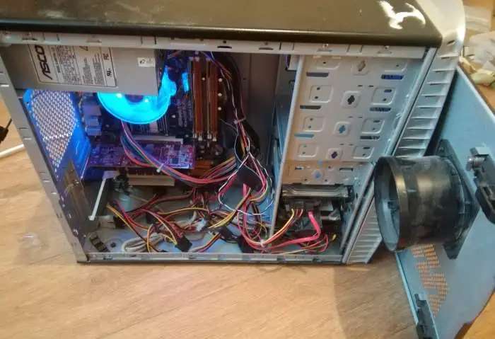Компьютер офисный 2-х ядерный проц, 4гб оперативной, 280гб HDD