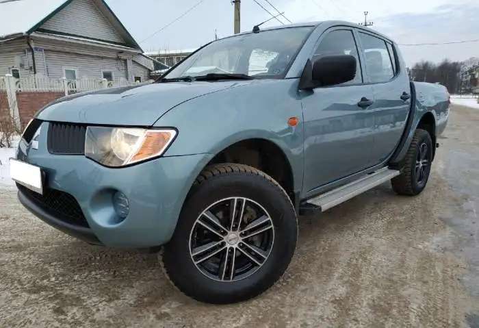 Mitsubishi L200, эксплуатация с 2008 г, полный привод