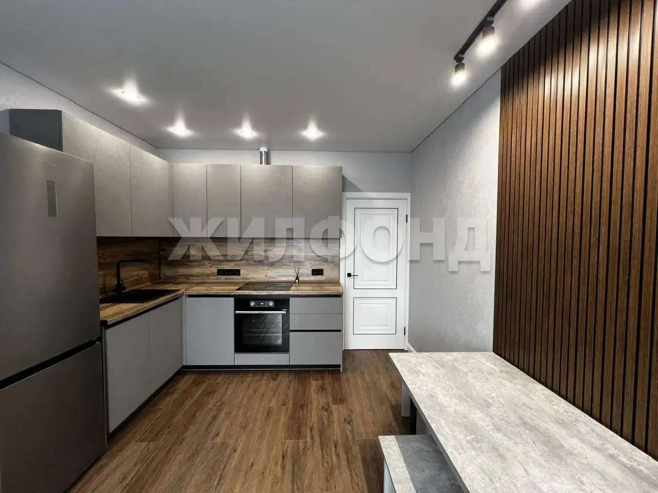 Продается 3-комн. квартира 96 кв.м.