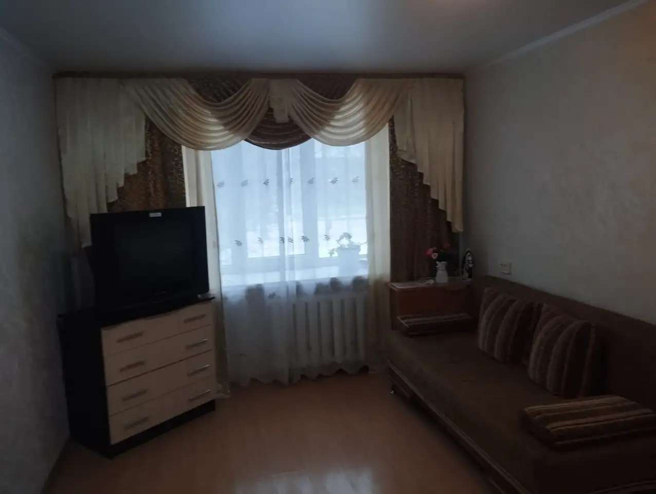 Квартира посуточно, Проспект октября 25