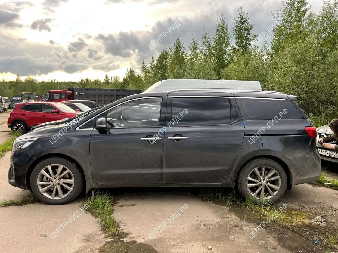 Автомобиль KIA Carnival, 2019 г.в.