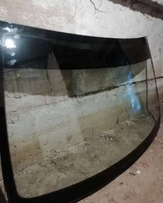 Лобовое стекло на ларгус
