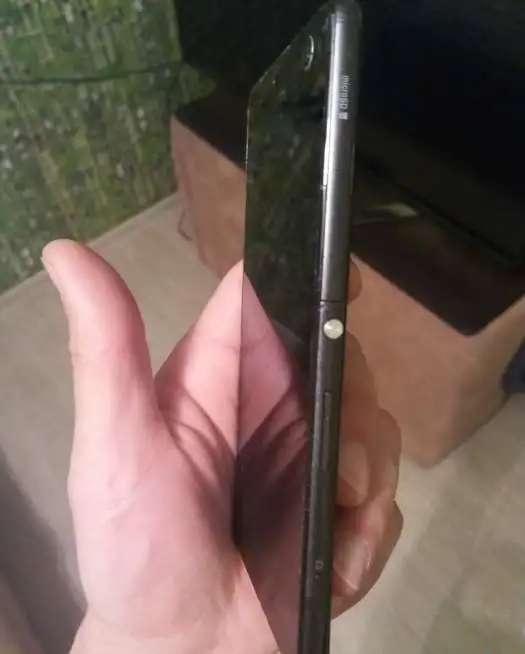 продаю телефон sony xperia c4 e5303