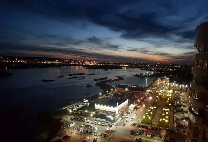 Квартира посуточно с видом на Ангару, Дальневосточная 106