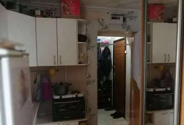 Комната в общежитии, 9