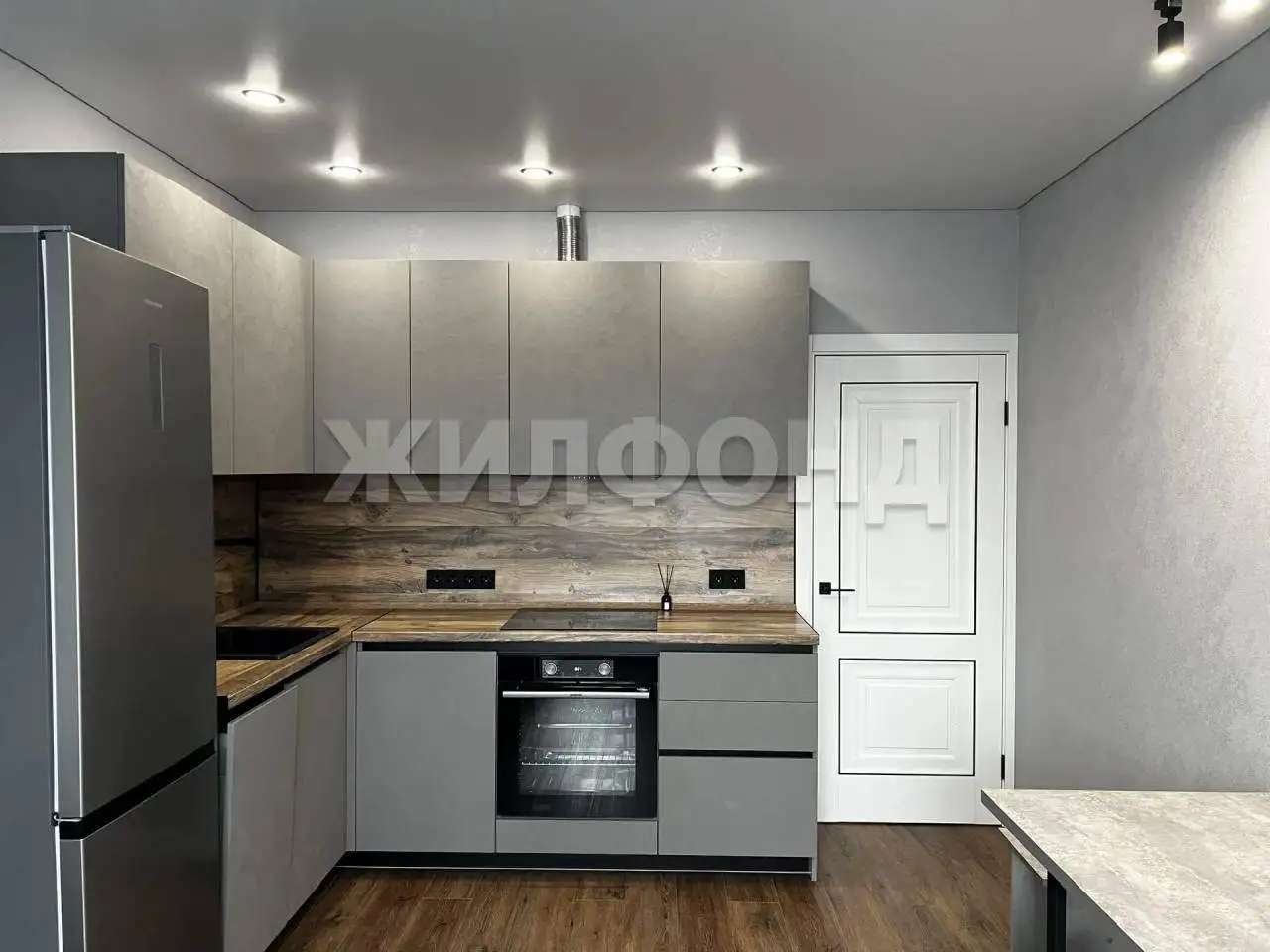 Продается 3-комн. квартира 96 кв.м.