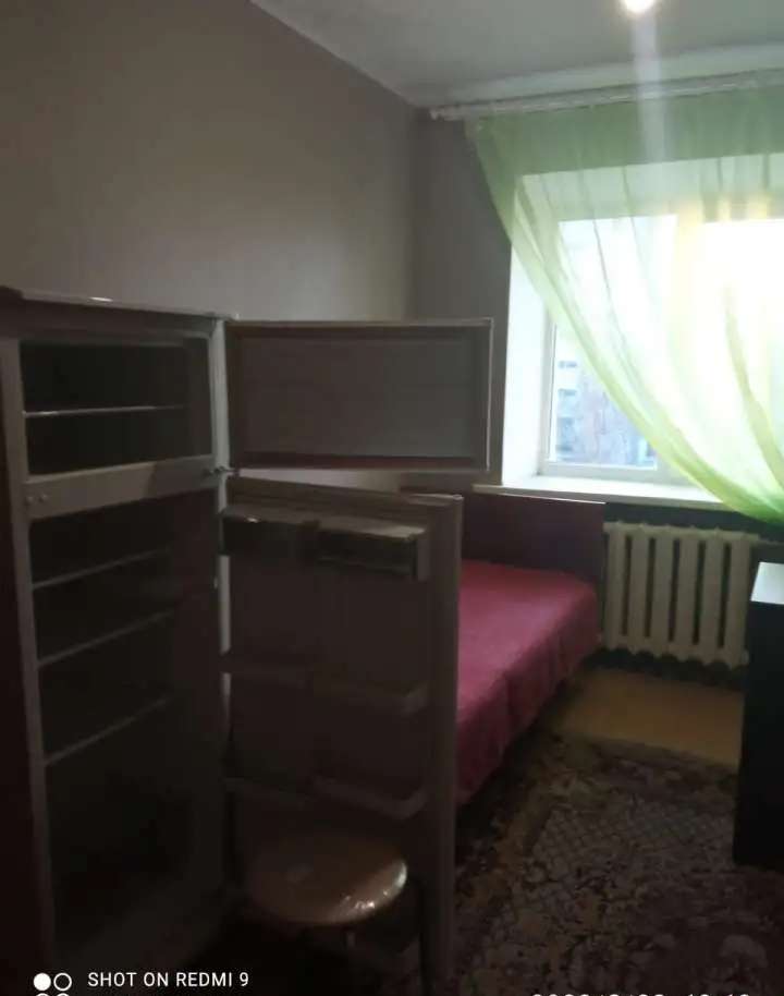 Сдается комната на Проспекте Октября.