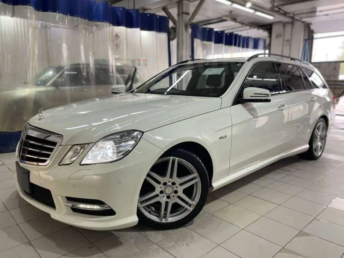 Продажа Mercedes-Benz E-Class, 2012 год
