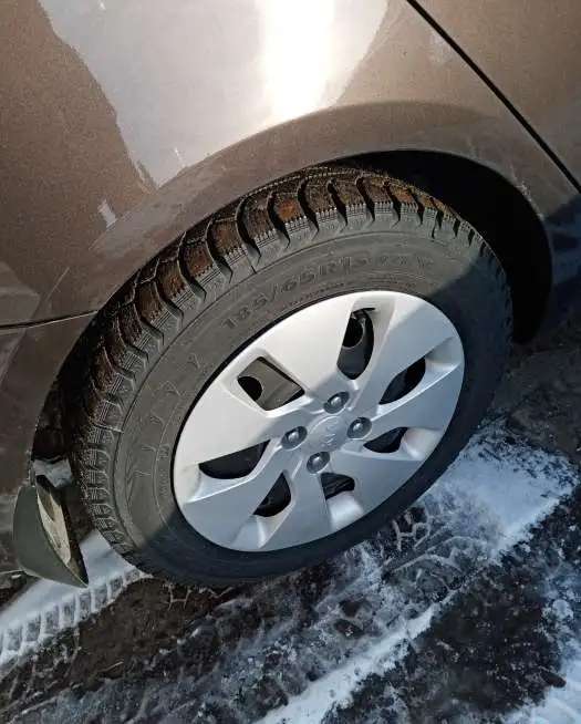 Продам машину Kia Rio