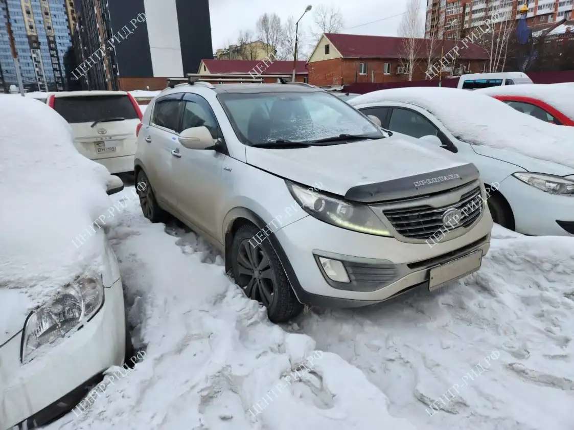 Автомобиль KIA Sportage, 2011