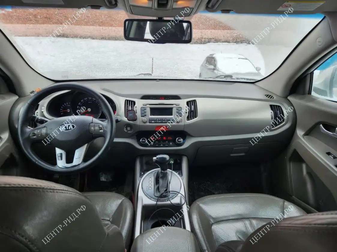 Автомобиль KIA Sportage, 2011