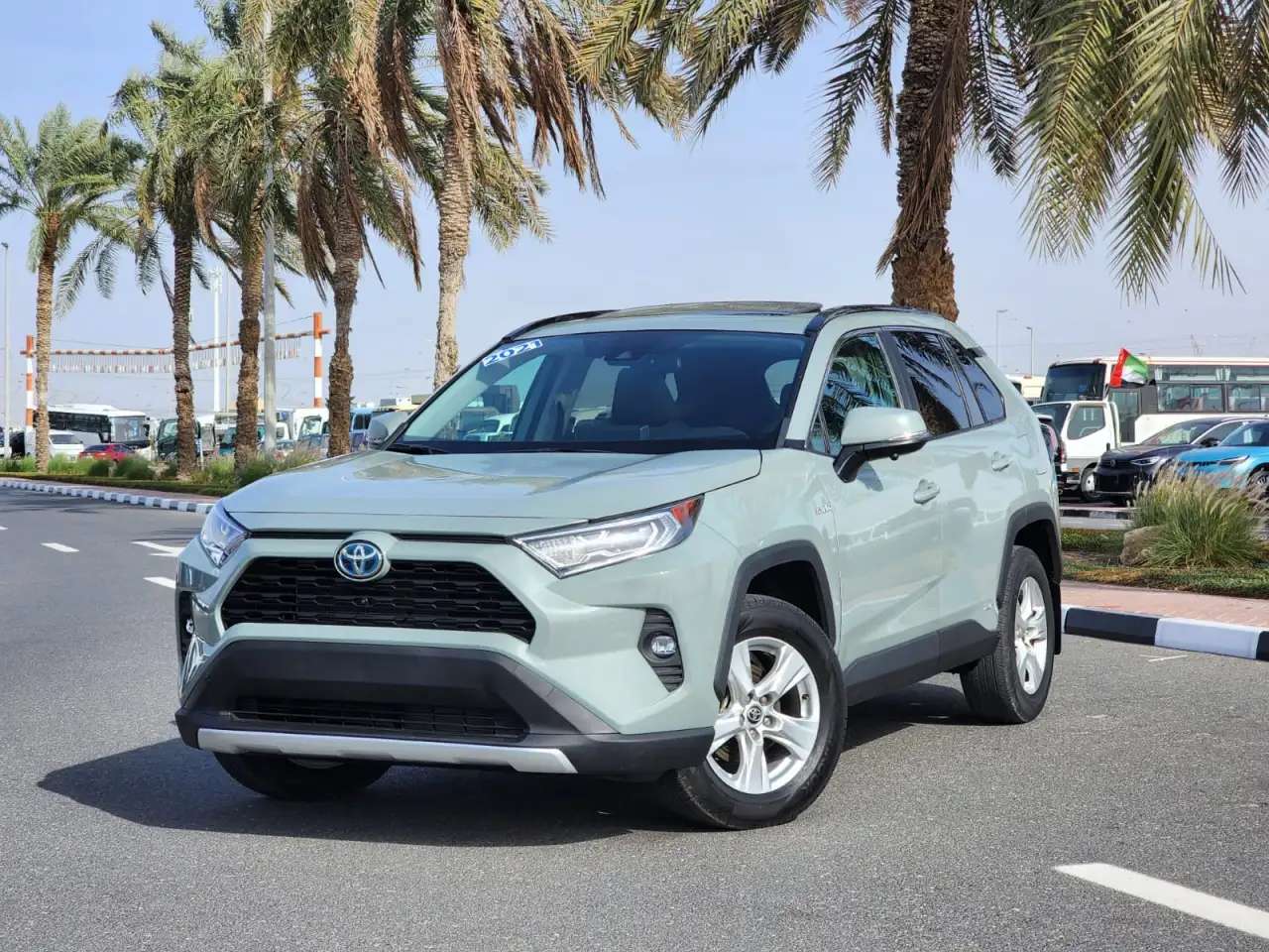 Toyota Rav 4 XLE Hybrid