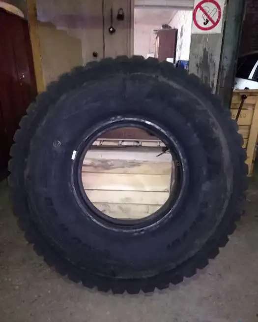 Шины 12.00 R20 Новые.