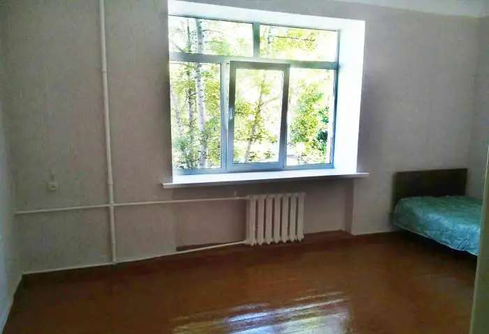 Продам комнату, ул. Ладыгина 15