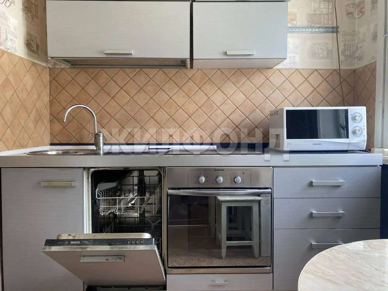 Продается 2-комн. квартира 42.5 кв.м.