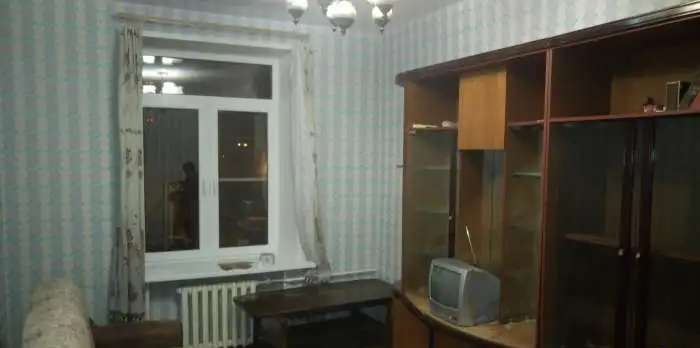Комната в 2-к 15 м2, 3/5 эт., пр Ленина д 81 кв 9