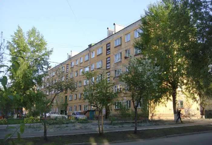 Комната в секции на ул. Курчатова (район ГорДК)