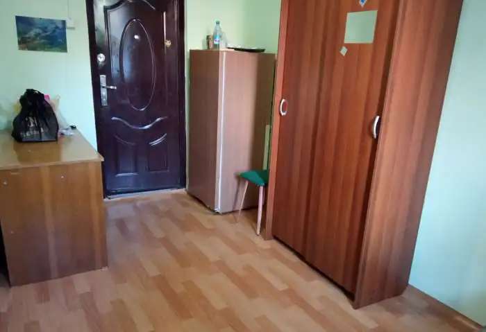 Продам комнату в секции, рабочий, дом 98