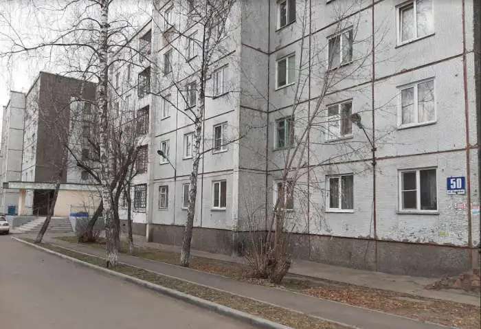 Продам чистую и уютную комнату в общежитии, Львовская 50