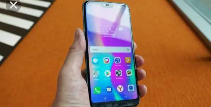 Продам Honor 10. Срочно. В идеальном состоянии. Возможен торг.