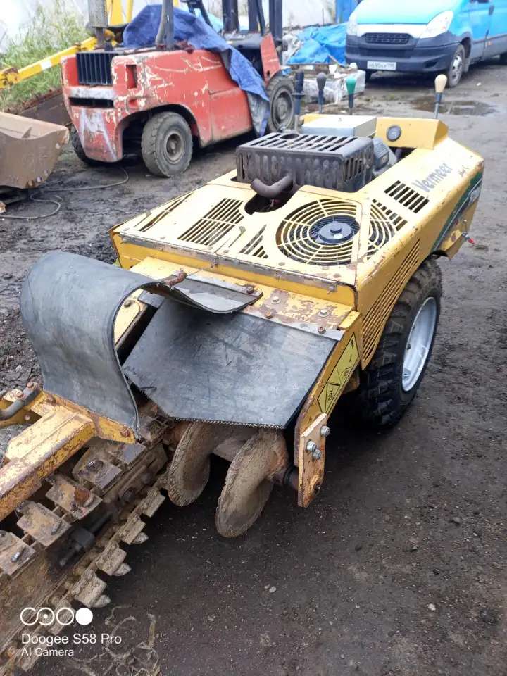 Траншеекопатель Wermeer RT 200