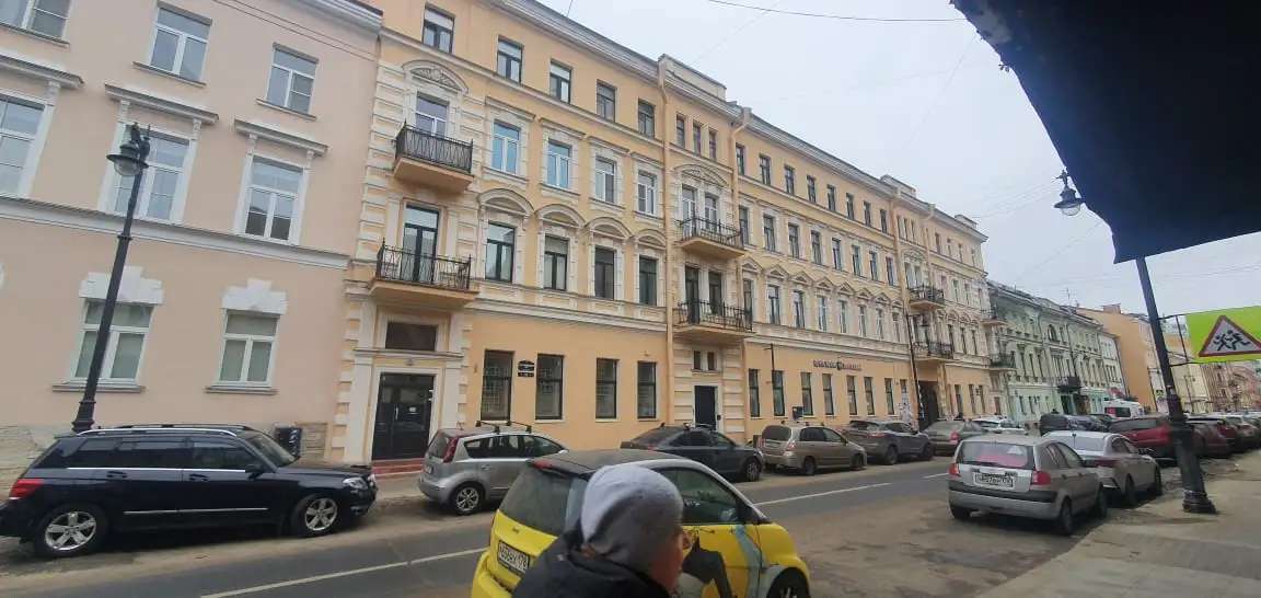 ПСН 108.3 кв.м. на первом этаже в историческом здании 108,30 м2
