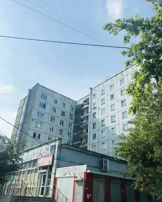 комнату в общежитии, в солнечном., Солнечный бульвар 15