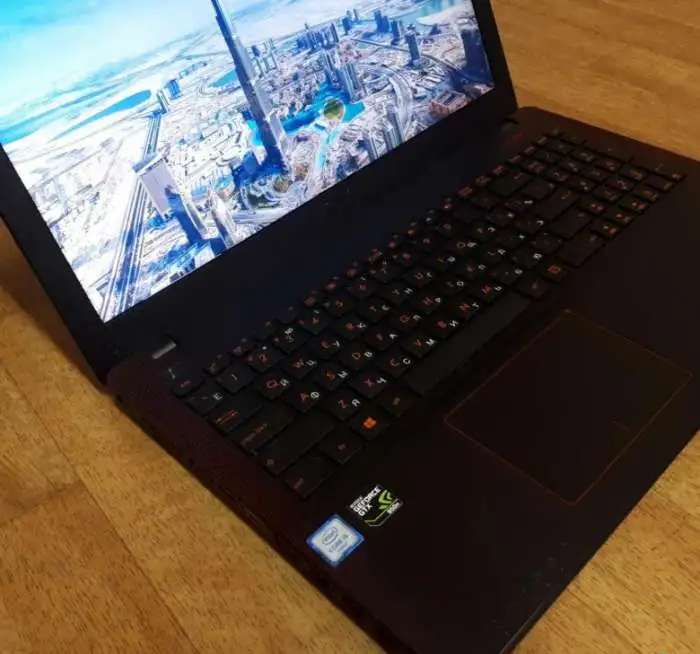 Продам игровой ноутбук ASUS K550VX