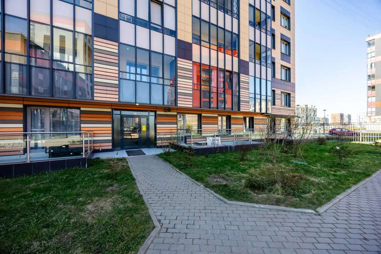 Продажа 1к квартиры с террасой, Янино-1, Оранжевая ул 2, 38,10 м², 1 эт., Ладожская м., Янино-1, Оранжевая ул 2