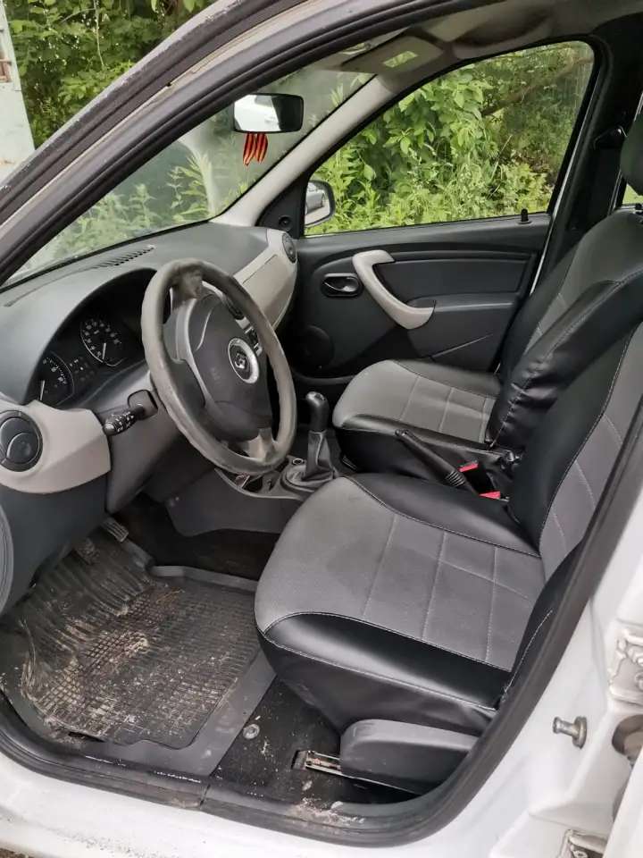 Renault Logan, 2012