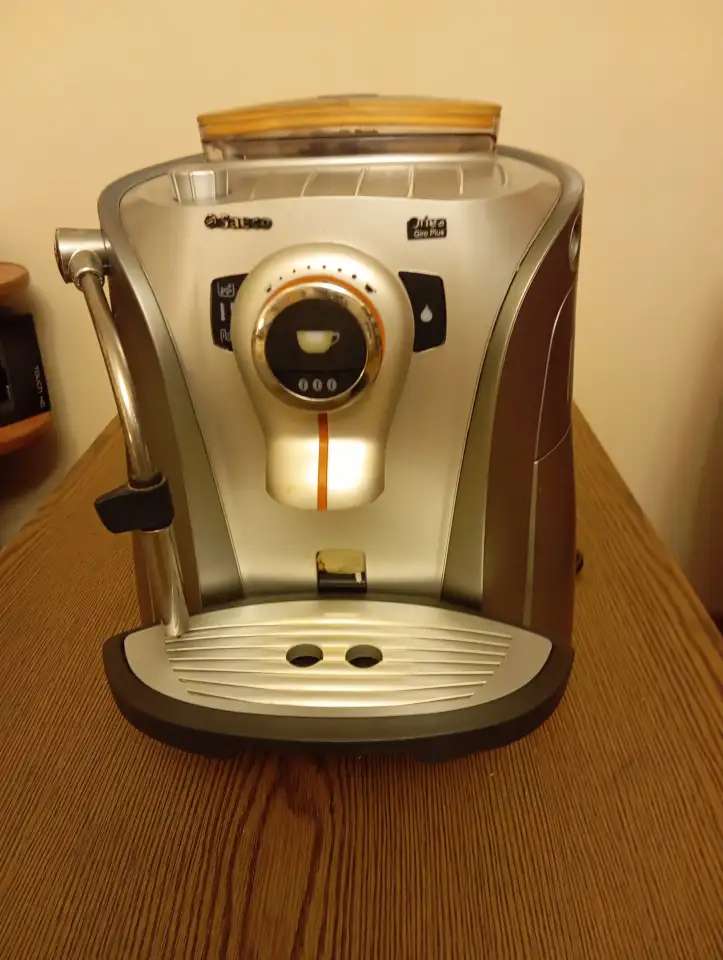 Кофемашина Saeco Odea Giro Plus