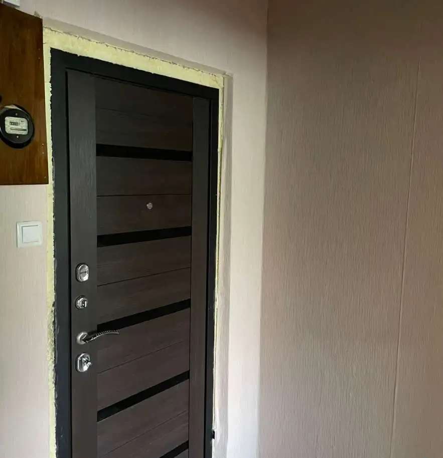Продам комнату 3-х комнатной квартире, светлановский пр-кт д. 115 к.2