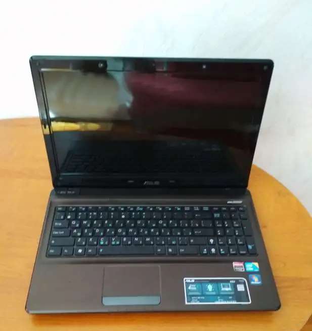 Ноутбук Asus K52j
