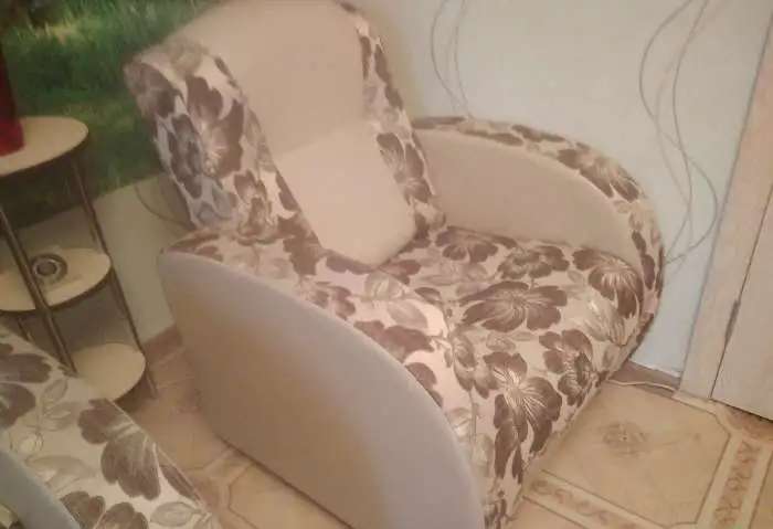 Продам диван и кресло