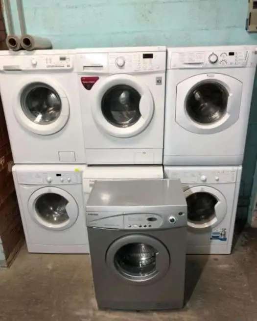 Стиральные машины бу Ariston, Samsung