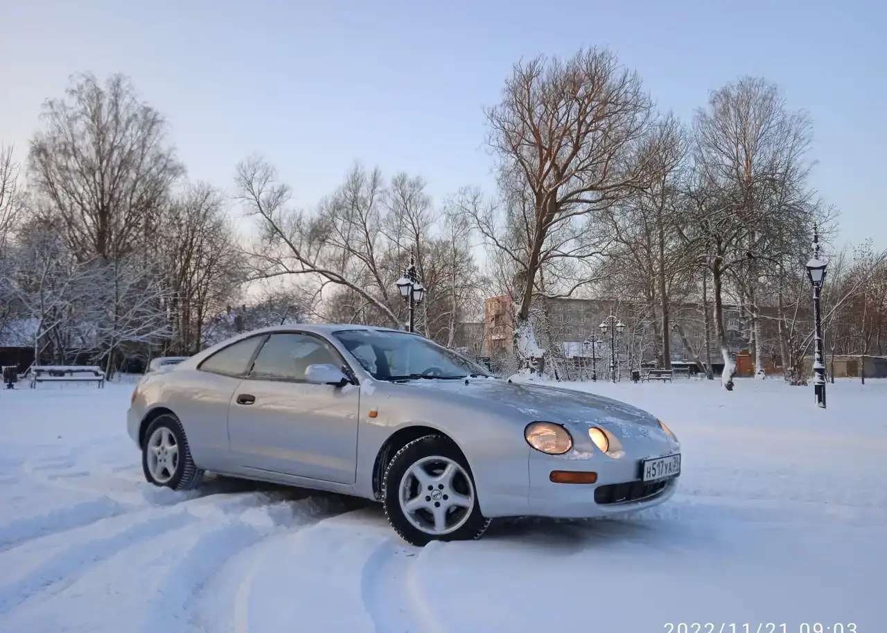 Продам Toyota