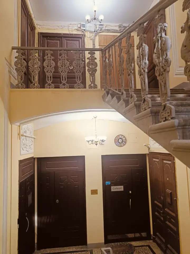 Комната на Литейном проспекте, Литейный проспект,