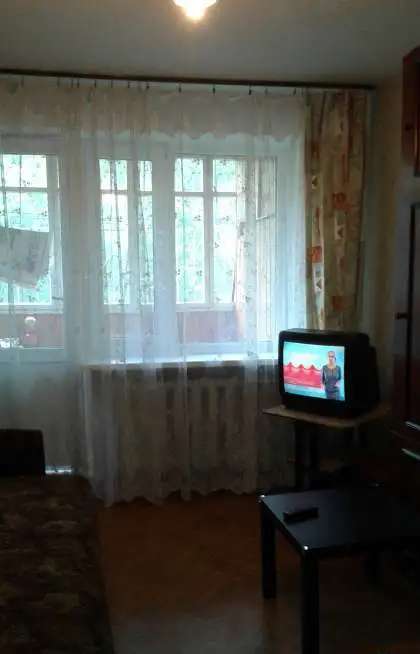 Сдам комнату в 2-х комн.квартире, Юонч-Бруевича , 3